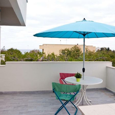 Pietra Di Mare Bed & Breakfast Bari Bagian luar foto